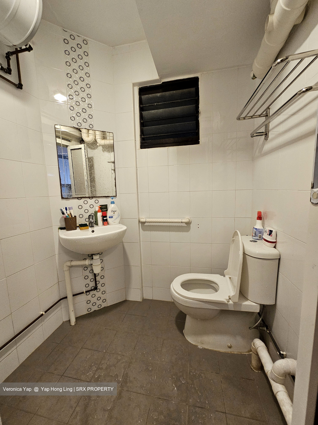 Blk 248 Jurong East Street 24 (Jurong East), HDB 3 Rooms #584555401